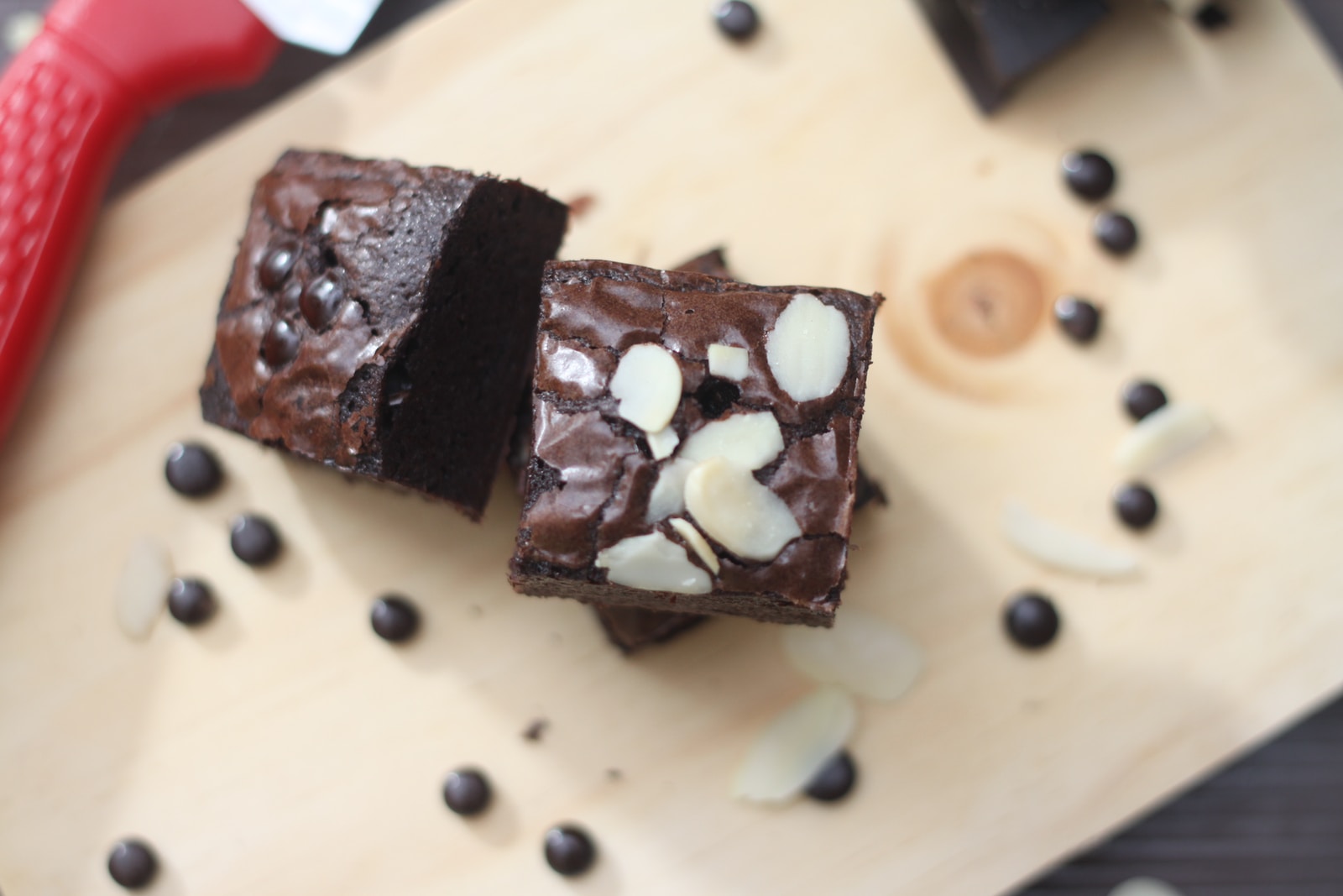 Φτιάξτε σοκολατένια μπράουνις με μόλις 37 θερμίδες το κομμάτι !
